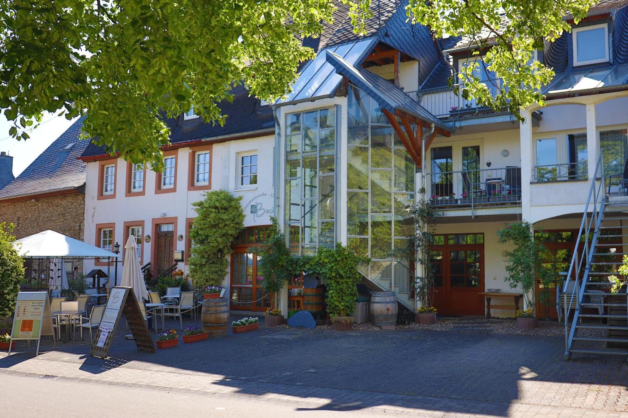 Ferienweingut & Gutsrestaurant Becker Burgen (Bernkastel-Wittlich)