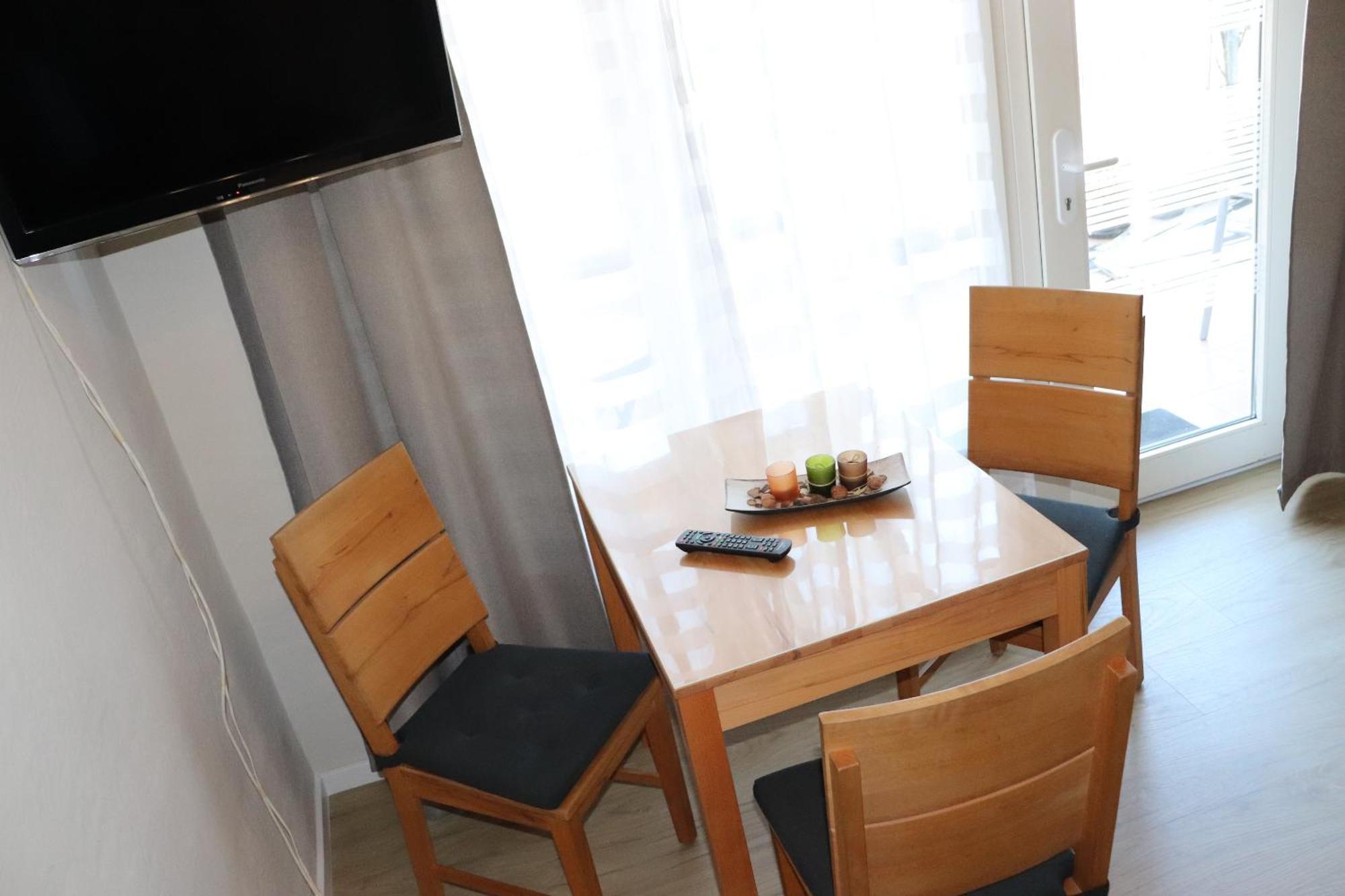 Apartment Ferienweingut & Gutsrestaurant Becker Burgen (Bernkastel-Wittlich)
